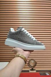 Picture of Alexander McQueen Shoes _SKUAlexanderMcQueensz35-44h080339
